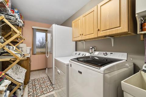 515 E Corning Rd, Beecher, IL 60401 photo 14