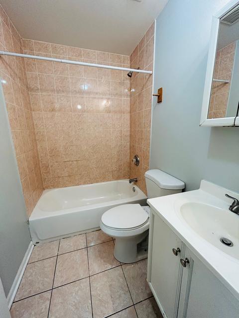 2830 E 77th Pl, Chicago, IL 60649 photo 8