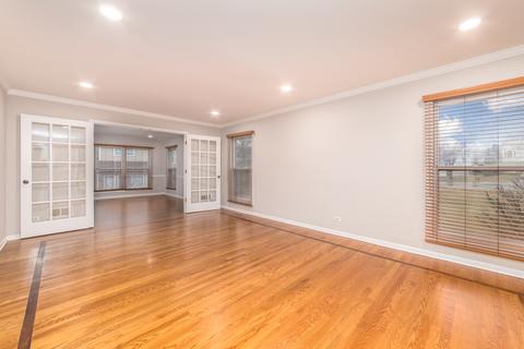 915 Harmon Blvd, Hoffman Estates, IL 60169 photo 6