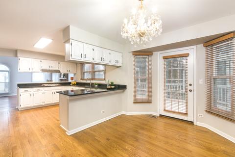 915 Harmon Blvd, Hoffman Estates, IL 60169 photo 11