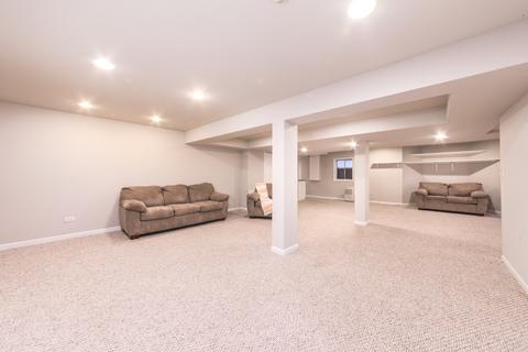 915 Harmon Blvd, Hoffman Estates, IL 60169 photo 30
