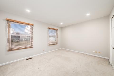 915 Harmon Blvd, Hoffman Estates, IL 60169 photo 25