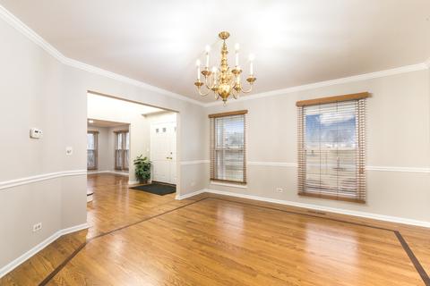 915 Harmon Blvd, Hoffman Estates, IL 60169 photo 8