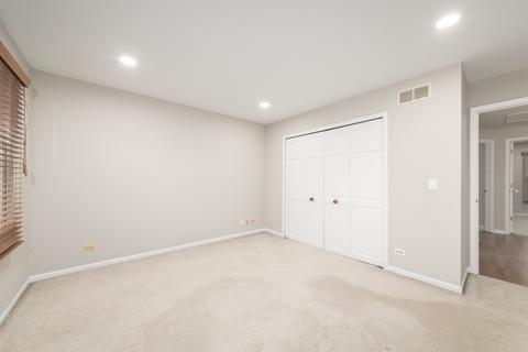 915 Harmon Blvd, Hoffman Estates, IL 60169 photo 26