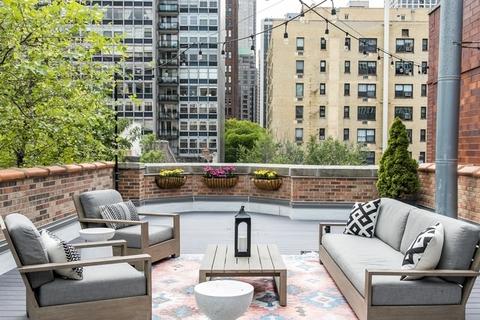 22 E Division St #2, Chicago, IL 60610 photo 40