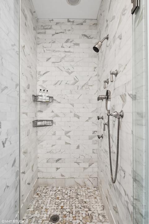22 E Division St #2, Chicago, IL 60610 photo 28