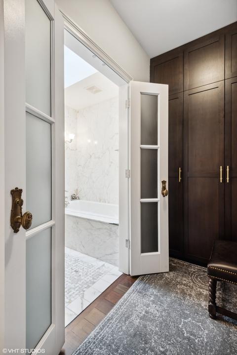 22 E Division St #2, Chicago, IL 60610 photo 30