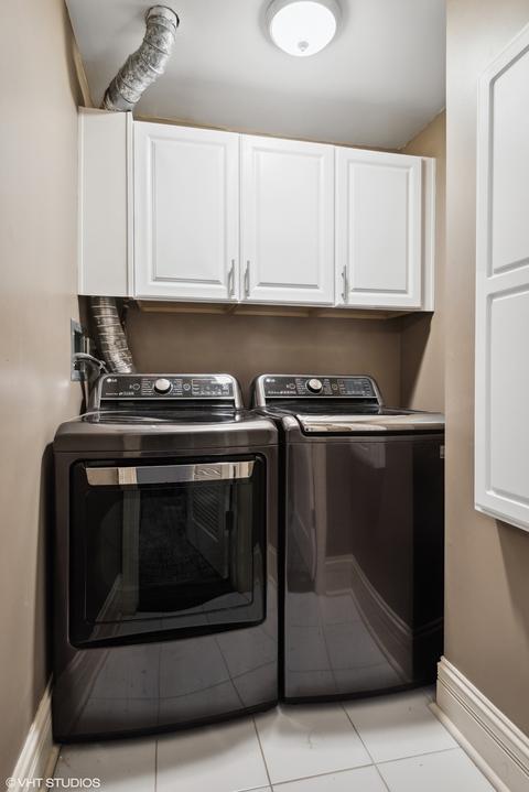 22 E Division St #2, Chicago, IL 60610 photo 39