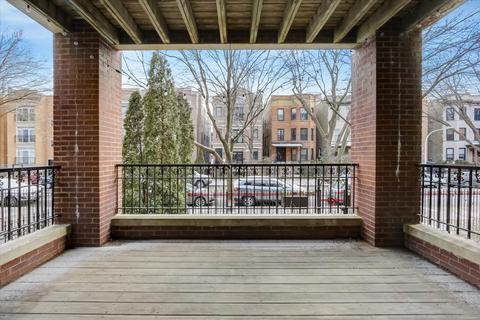 Undisclosed, Chicago, IL 60640 photo 2