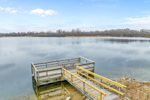 1755 Rizzi Ln, Bartlett, IL 60103 photo 8