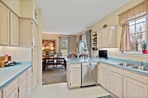 2122 Sanborn Cir, Plainfield, IL 60586 photo 6