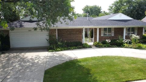 3625 Bernay Dr, Northbrook, IL 60062 photo 3