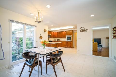 3625 Bernay Dr, Northbrook, IL 60062 photo 6