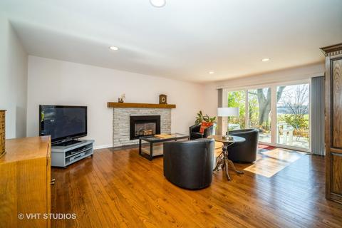3625 Bernay Dr, Northbrook, IL 60062 photo 9