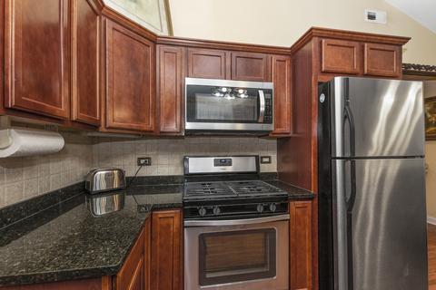 7545 Sholer Ave, Bridgeview, IL 60455 photo 5