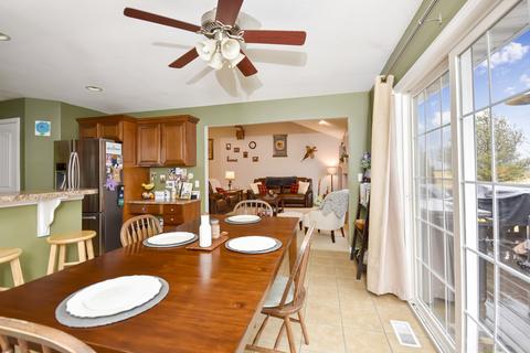 826 Stonebridge Dr, Metamora, IL 61548 photo 19
