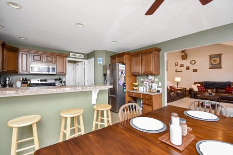 826 Stonebridge Dr, Metamora, IL 61548 photo 20