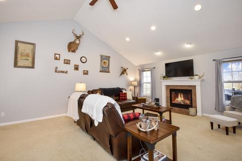 826 Stonebridge Dr, Metamora, IL 61548 photo 12