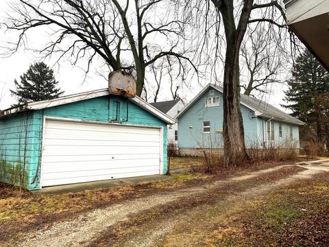 2021 E Washington St, Joliet, IL 60433 photo 3