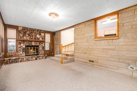 612 E 2nd St, Lockport, IL 60441 photo 12
