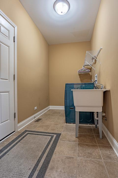Undisclosed, Itasca, IL 60143 photo 10