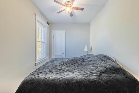 8706 Plainfield Rd, Lyons, IL 60534 photo 23