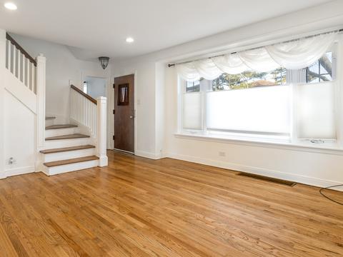 9934 S Artesian Ave, Chicago, IL 60655 photo 4