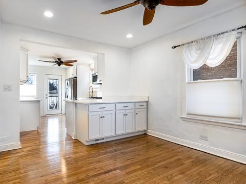 9934 S Artesian Ave, Chicago, IL 60655 photo 14