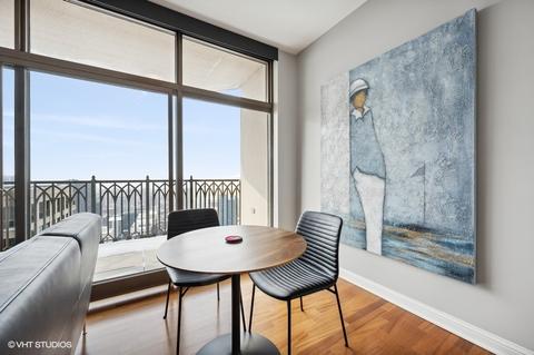 21 E Huron St #3901, Chicago, IL 60611 photo 6