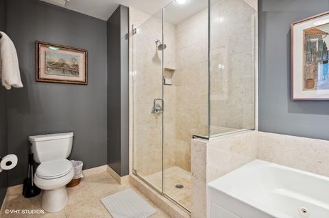 21 E Huron St #3901, Chicago, IL 60611 photo 9