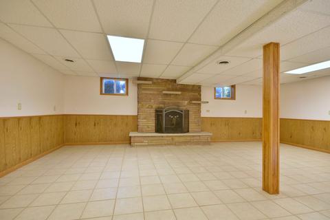 353 Meadow Ct, Willowbrook, IL 60527 photo 23