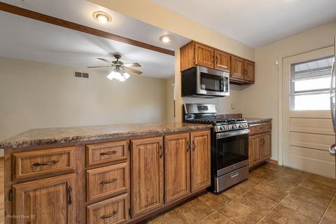 1230 Gladys Ave, Morris, IL 60450 photo 12