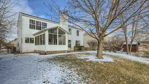 1863 Aronomink Cir, Elgin, IL 60123 photo 23