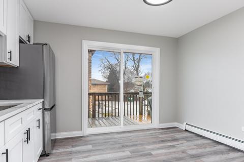 7653 S Roberts Rd, Bridgeview, IL 60455 photo 23