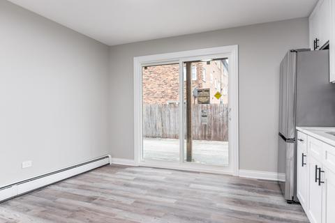 7653 S Roberts Rd, Bridgeview, IL 60455 photo 5