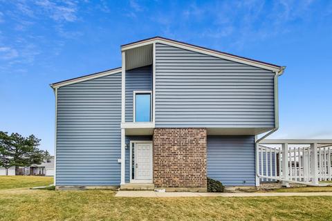 407 Harmony Dr, Wheeling, IL 60090 photo 1