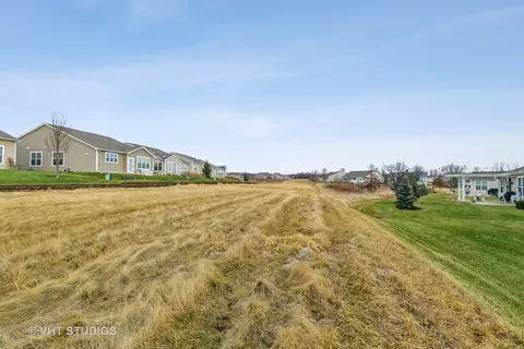 2856 Edgewater Dr, Elgin, IL 60124 photo 26