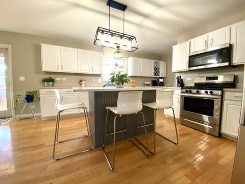 110 S Oakleaf Rd, Algonquin, IL 60102 photo 11