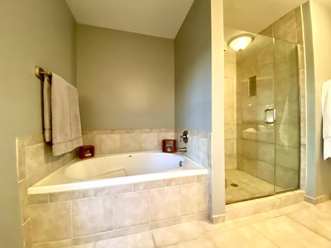 110 S Oakleaf Rd, Algonquin, IL 60102 photo 35