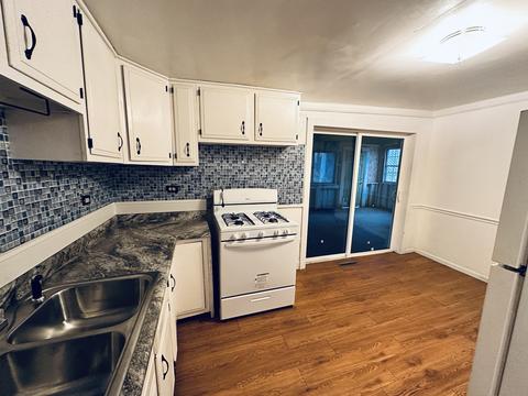 289 E Jackson St, Seneca, IL 61360 photo 7