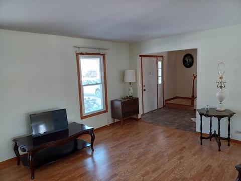 2205 Jordan Ln, Elgin, IL 60123 photo 7