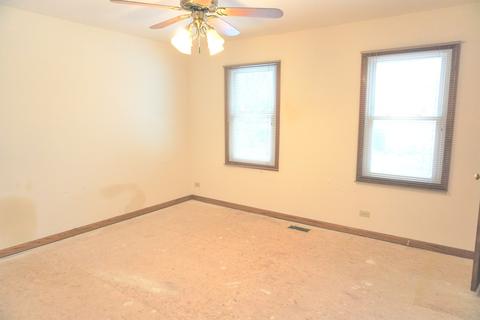2205 Jordan Ln, Elgin, IL 60123 photo 14