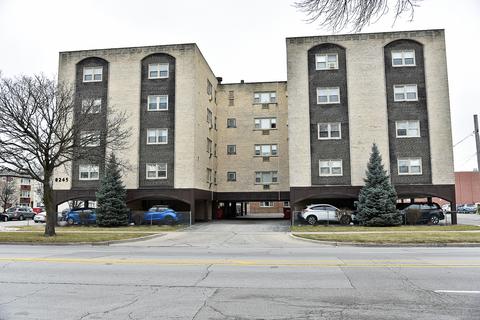 8245 W Belmont Ave #40, River Grove, IL 60171
