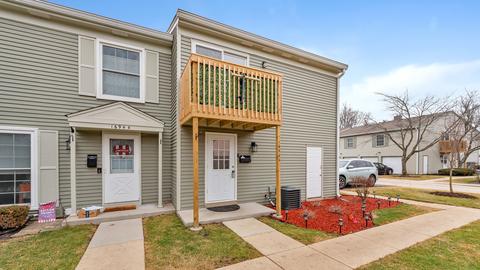 1694 Valley Forge Ct #A, Wheaton, IL 60189 photo 1
