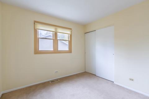 415 Morton St, Hoffman Estates, IL 60169 photo 17