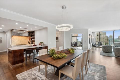 21 E Huron St #3703, Chicago, IL 60611 photo 15