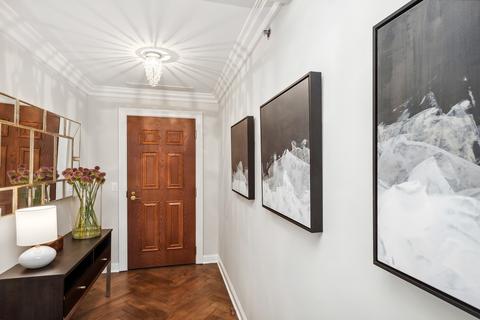 21 E Huron St #3703, Chicago, IL 60611 photo 3