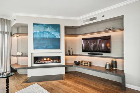 21 E Huron St #3703, Chicago, IL 60611 photo 9
