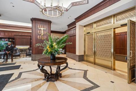 21 E Huron St #3703, Chicago, IL 60611 photo 2