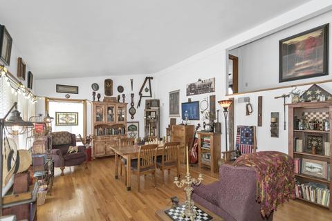 332 Rolfe Rd, Dekalb, IL 60115 photo 5